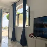Casa Colomba Sant'angelo Apartment *