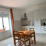 Casa Colomba Sant'angelo Apartment *