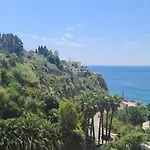 Casa Colomba Sant'angelo Apartment *